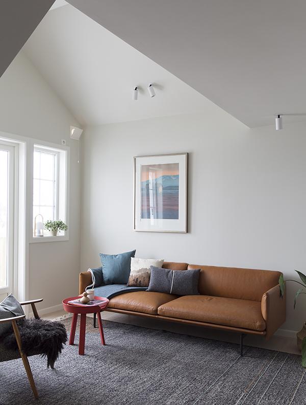 enebolig Færder innredet av nyfelt og strand